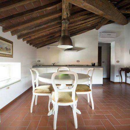 Apartmán Charme Con Parcheggio Lucca Exteriér fotografie