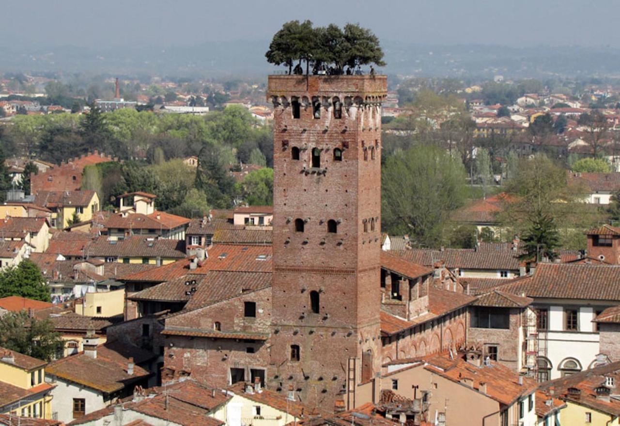Apartmán Charme Con Parcheggio Lucca Exteriér fotografie