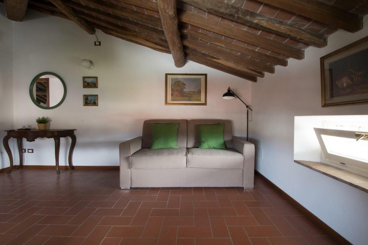 Apartmán Charme Con Parcheggio Lucca Exteriér fotografie