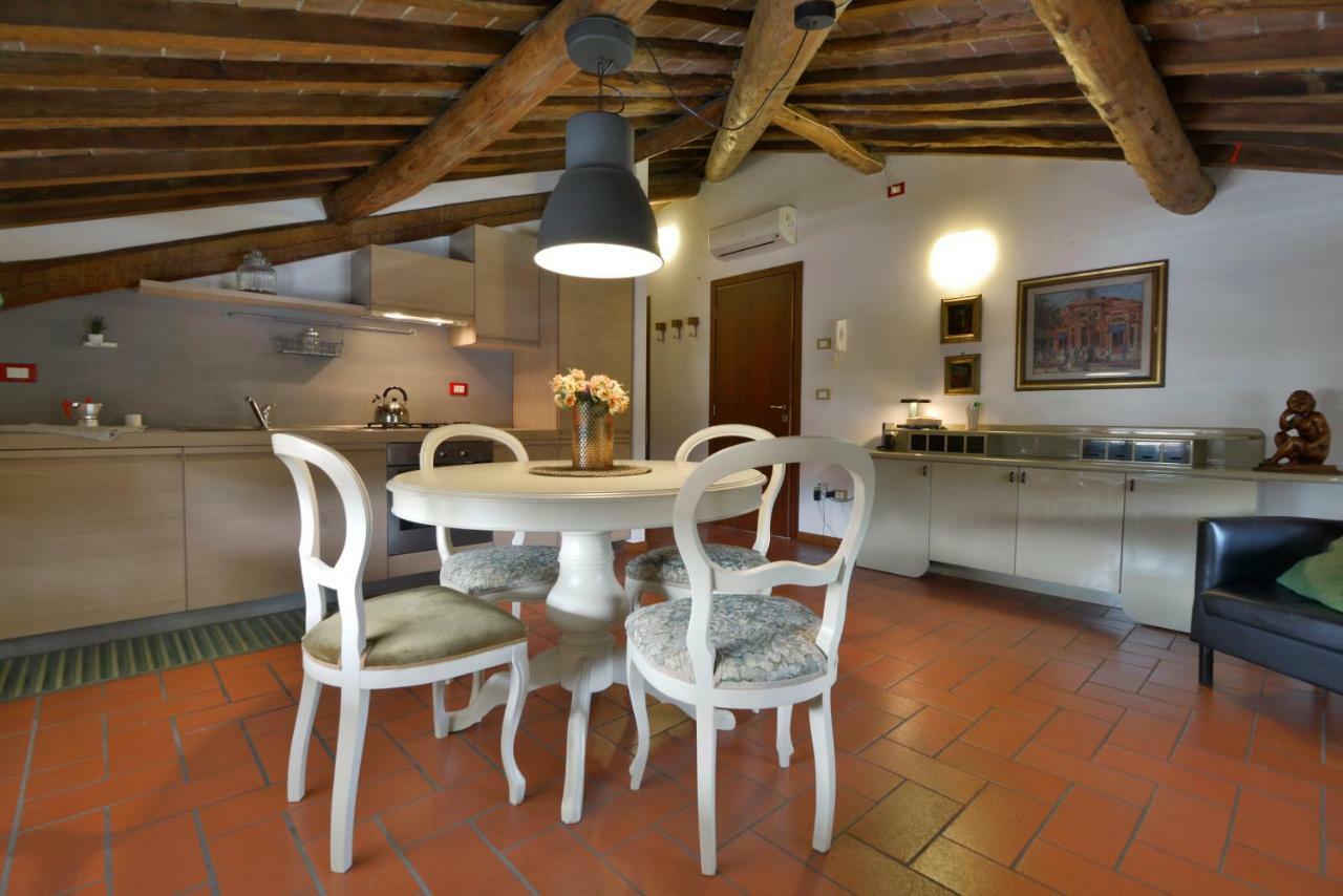 Apartmán Charme Con Parcheggio Lucca Exteriér fotografie